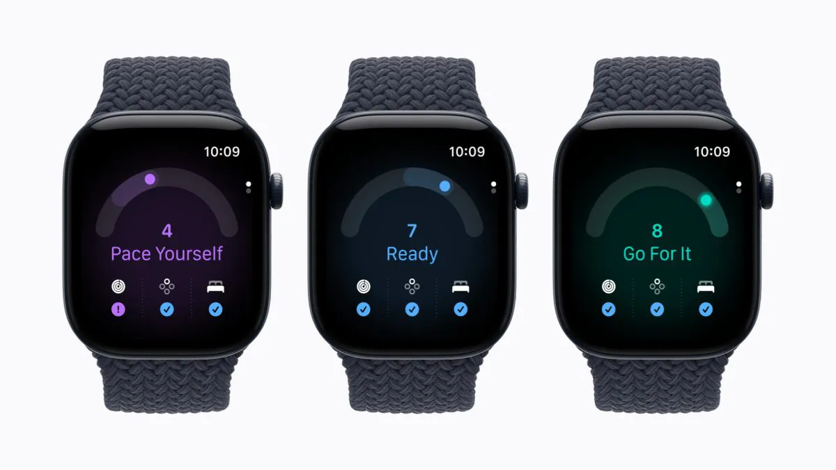 Tre Apple Watch Series 12 che mostrano I risultati da readiness score: Pace Yourself, Ready e Go For It.