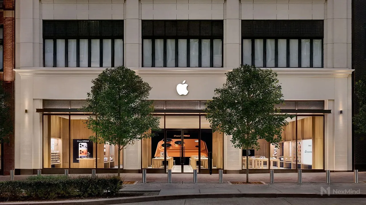 Apple Store, arrivano le scatole da non aprire prima dell’8 ottobre